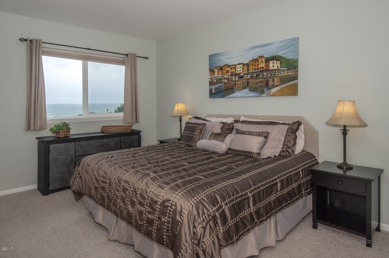35-45 Northeast Clarke Street Depoe Bay, OR 97341 - Photo 26 of 48 Master Bedroom-Snuggle Up