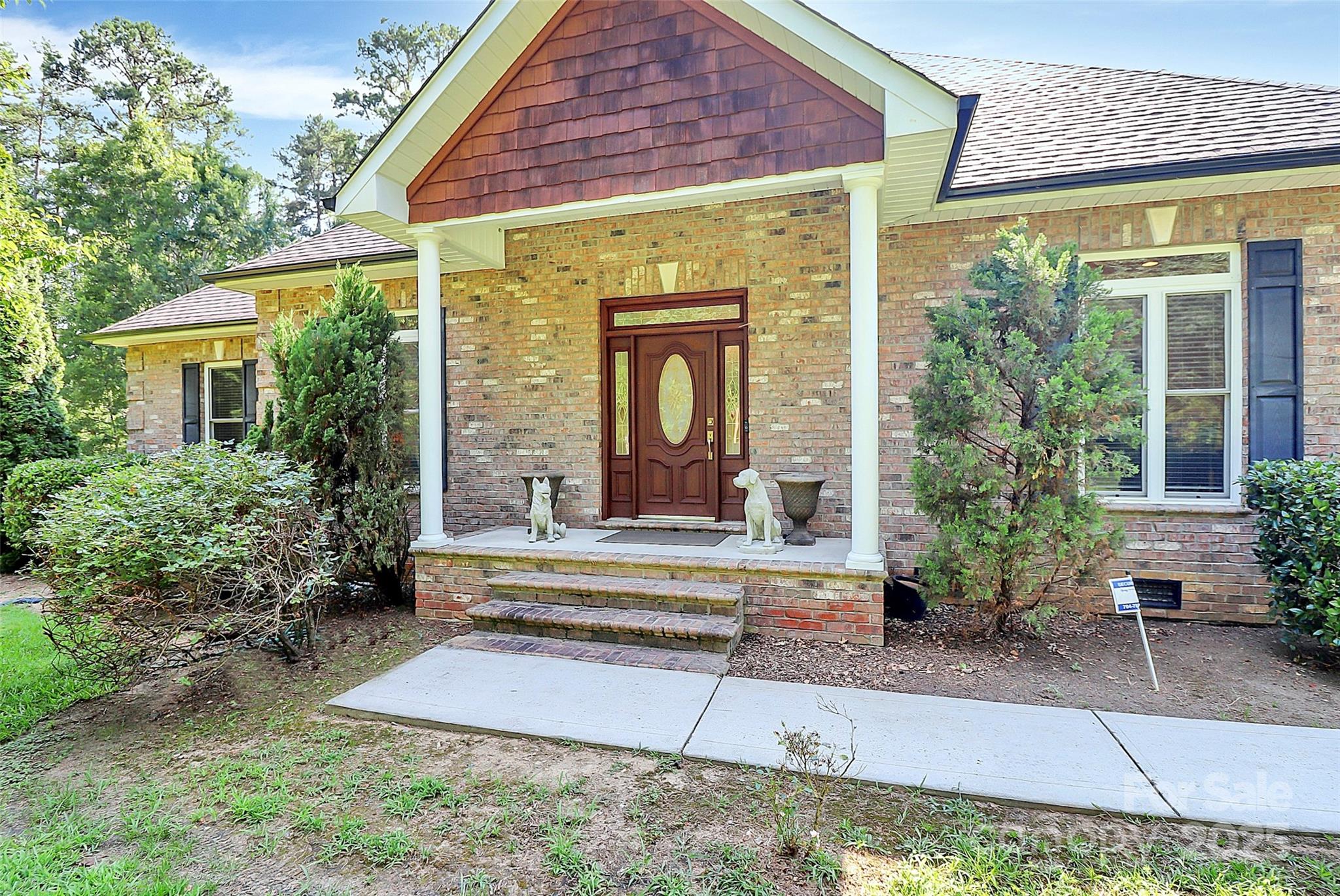 320 Lake Lynn Road Concord, NC 28025 - Photo 3 of 48 Gallery Image 3