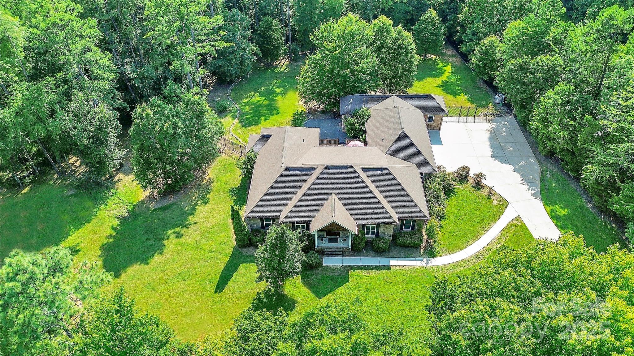 320 Lake Lynn Road Concord, NC 28025 - Photo 6 of 48 Gallery Image 6