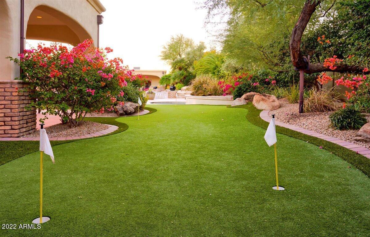6601 East Stallion Road Paradise Valley, AZ 85253 - Photo 37 of 46 Putting Green