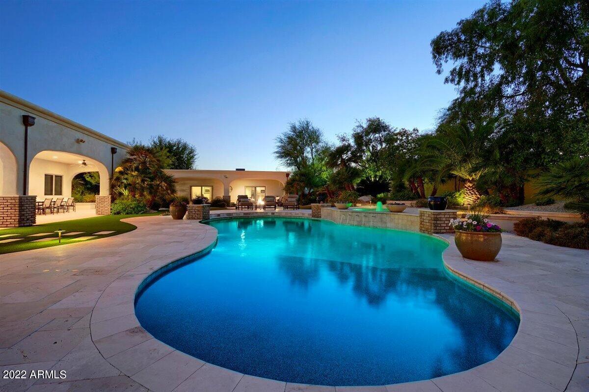 6601 East Stallion Road Paradise Valley, AZ 85253 - Photo 41 of 46 Resort Backyard