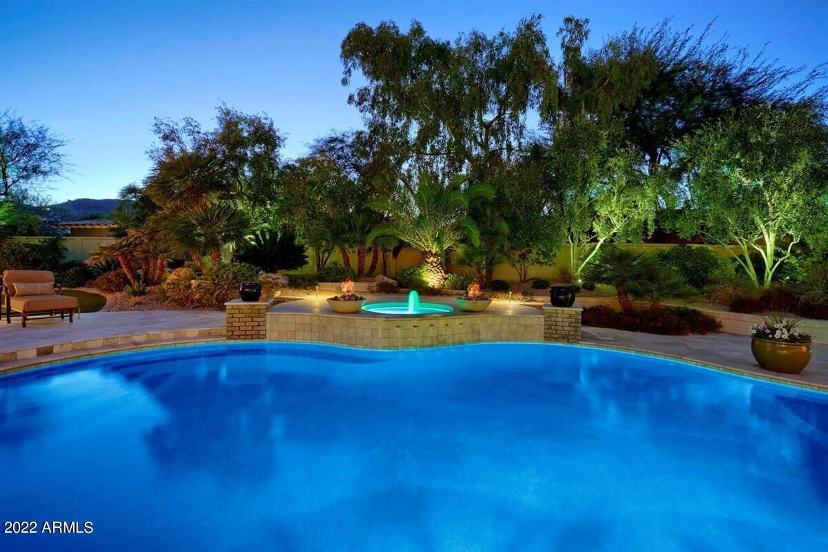 6601 East Stallion Road Paradise Valley, AZ 85253 - Photo 42 of 46 Resort Backyard