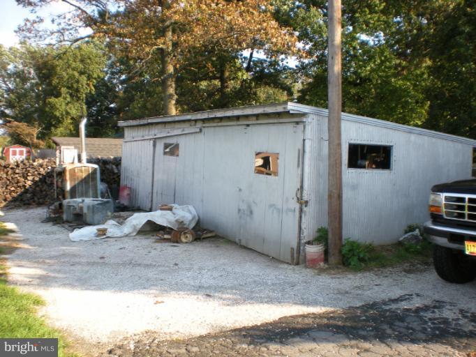 10701 Green Valley Road Union Bridge, MD 21791 - Photo 5 of 14 Outbuilding