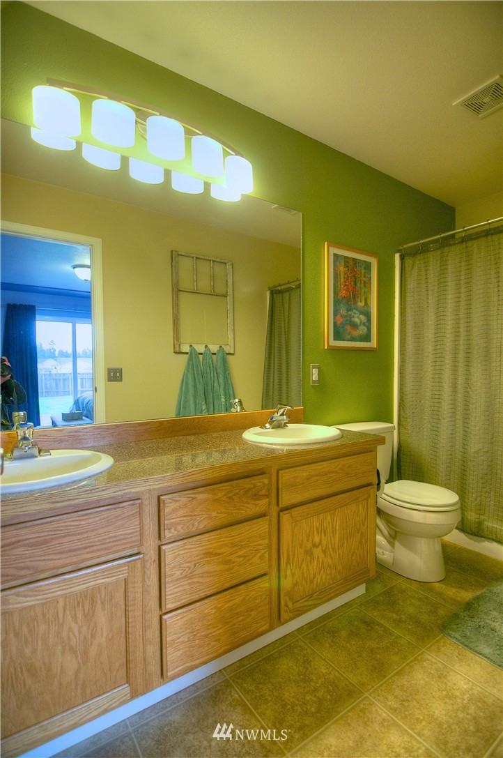 19924 Tahoma Circle Southwest Rochester, WA 98579 - Photo 16 of 25 Gallery Image 16