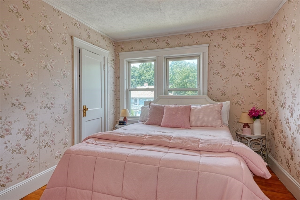 27 Appleton Street Watertown, MA 02472 - Photo 16 of 35 Gallery Image 16