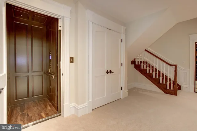 $7,560,000 | 35 B Elsiragy Court, McLean, VA 22102