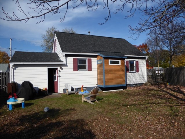 37 Turf Road Burlington, VT 05408 - Photo 3 of 25 Gallery Image 3