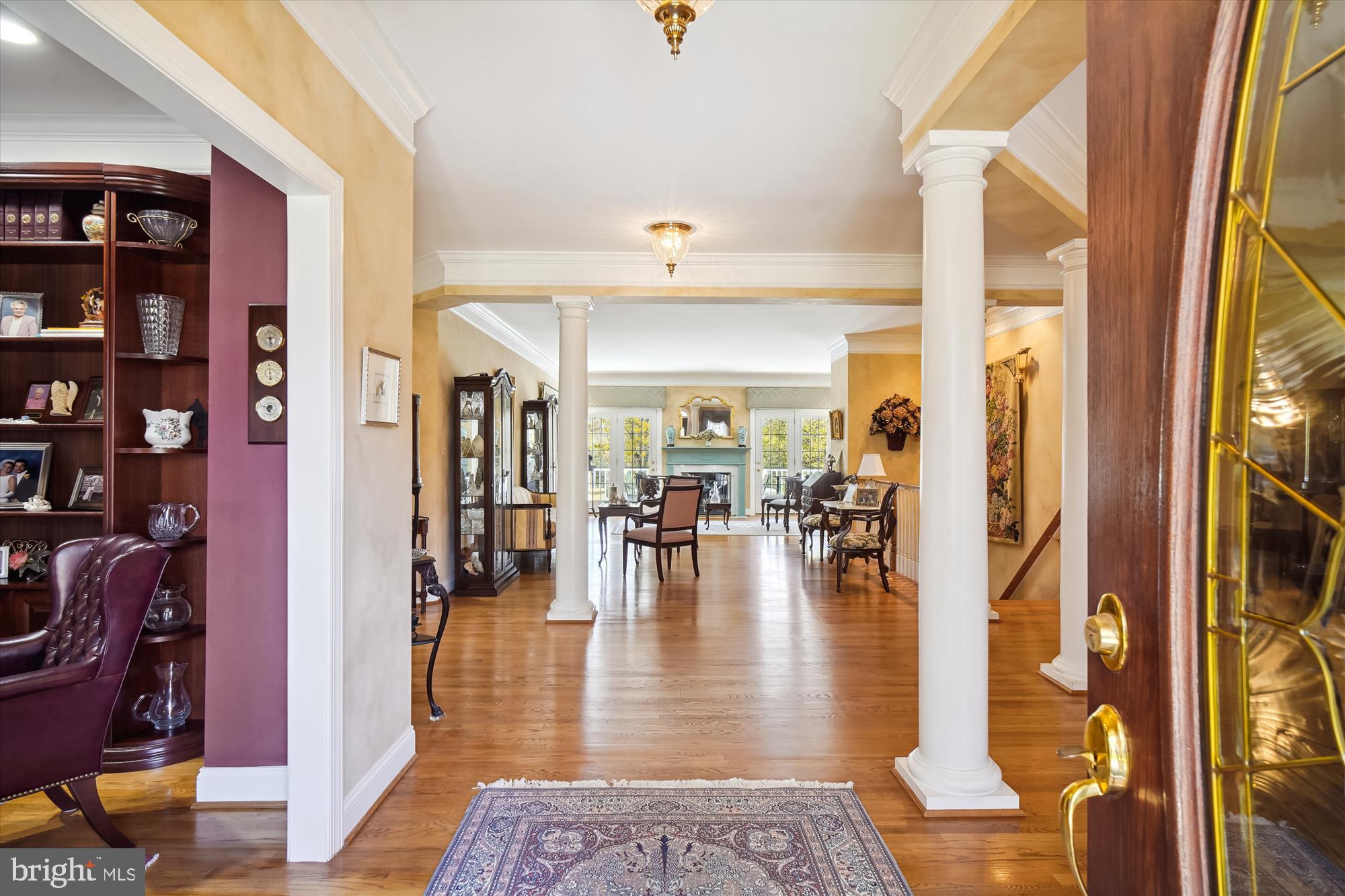 21632 Ripplemead Drive Laytonsville, MD 20882 - Photo 6 of 136 Welcoming Foyer entry w/architectural pillars