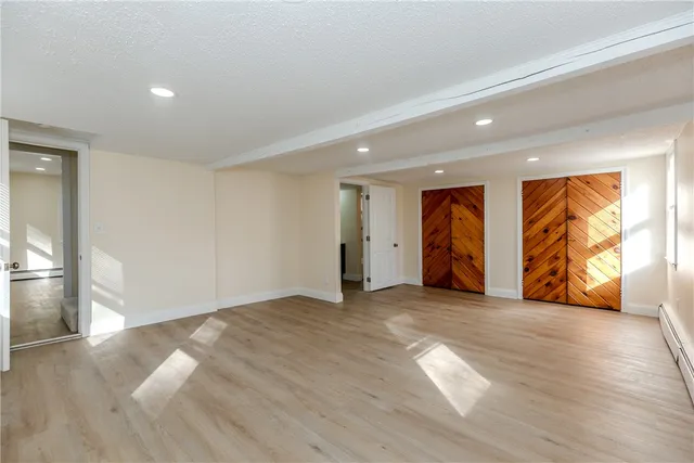 $389,900 | 30 Bear Hill Road, Cumberland, RI 02864