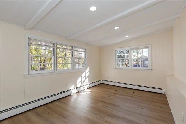 $389,900 | 30 Bear Hill Road, Cumberland, RI 02864