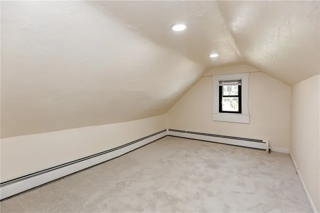 $389,900 | 30 Bear Hill Road, Cumberland, RI 02864