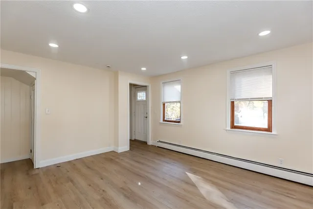 $389,900 | 30 Bear Hill Road, Cumberland, RI 02864