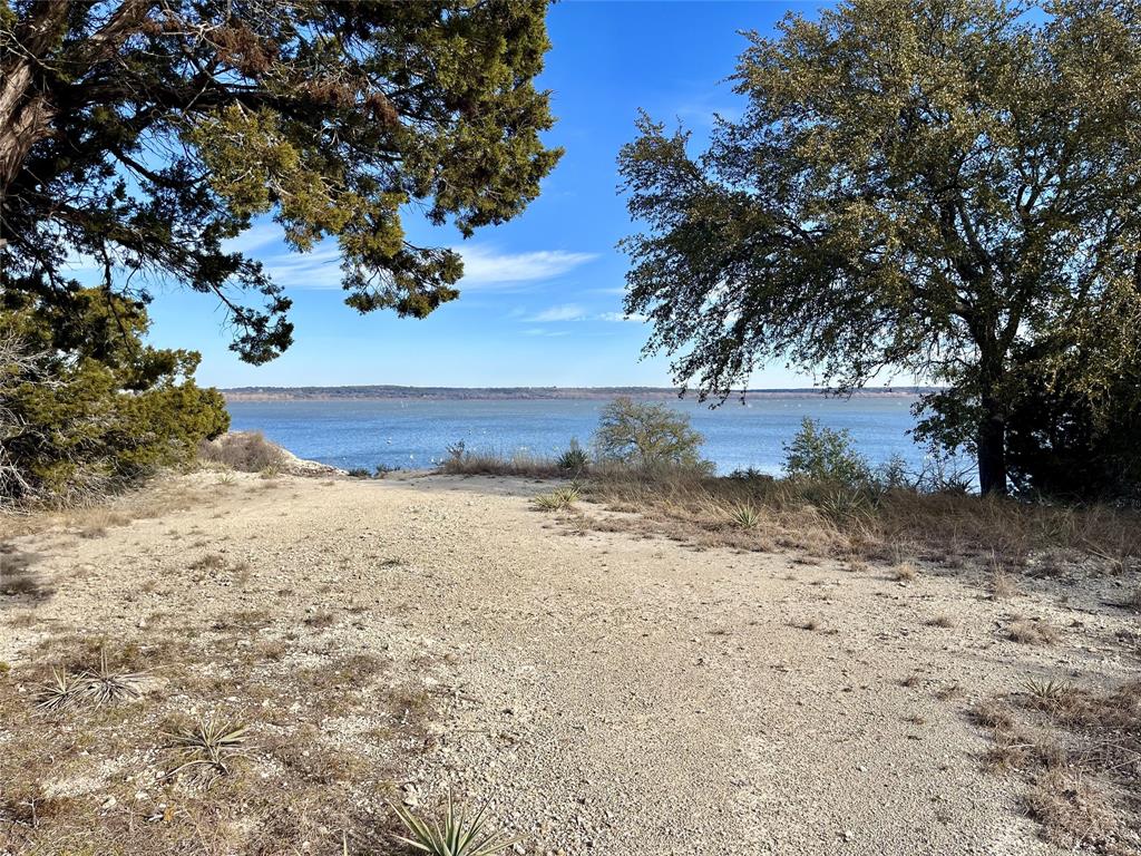 1304 County Rd 1304  