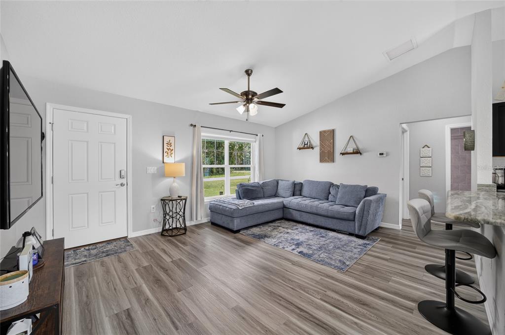 114 Locust Loop Ocala, FL 34472 - Photo 11 of 57 Gallery Image 11