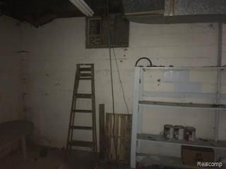 3001 Richfield Road Flint, MI 48506 - Photo 19 of 19 IMG_1261.jpg