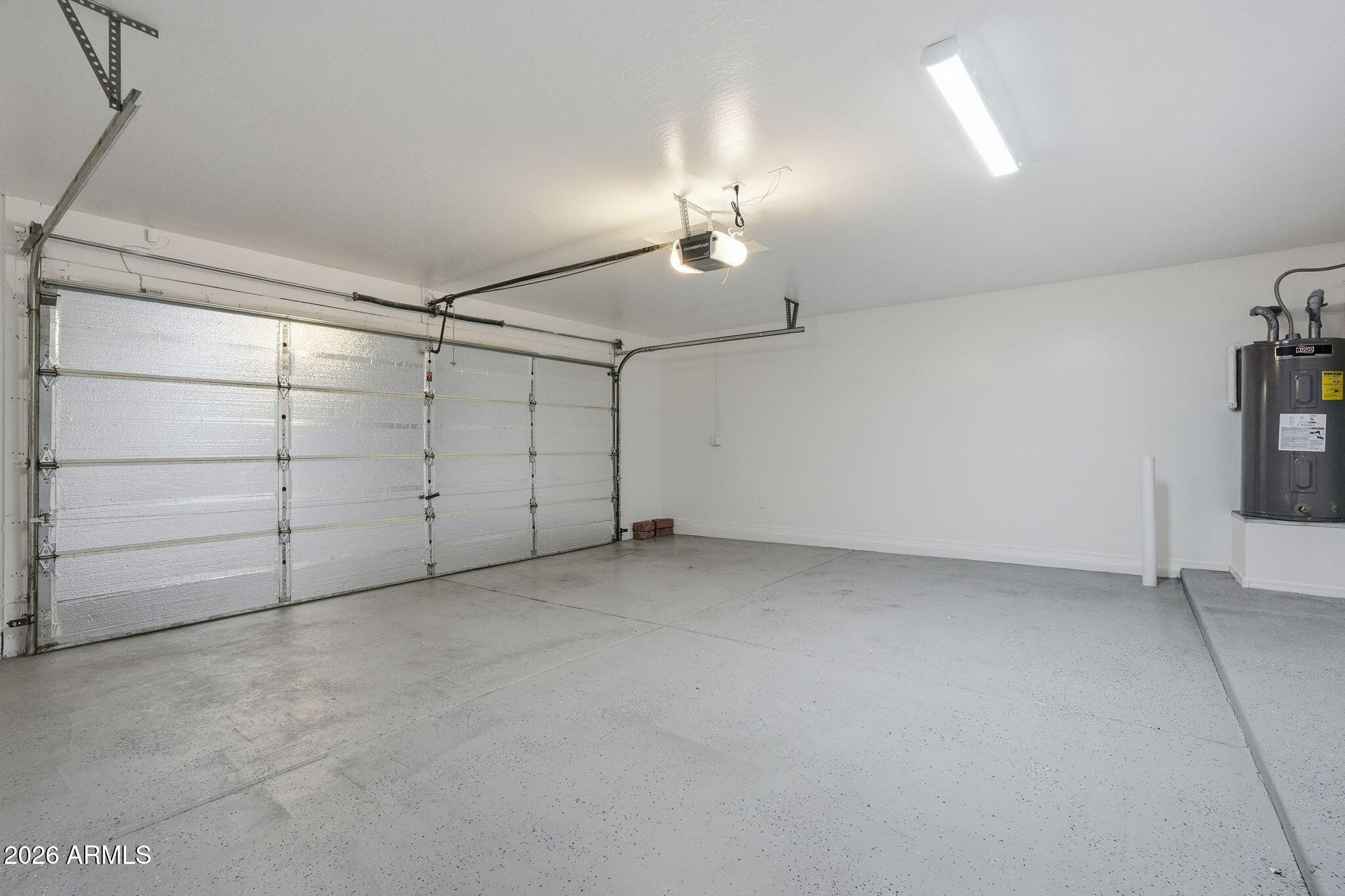1707 West Harding Avenue Coolidge, AZ 85128 - Photo 43 of 53 a view of a garage