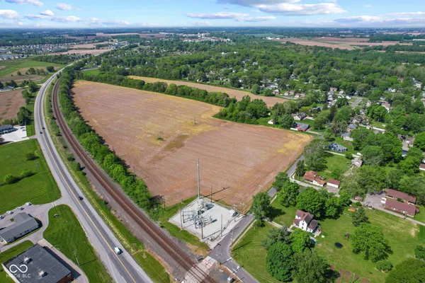 $1,499,999 | 460 East Madison Avenue, Pendleton, IN 46064