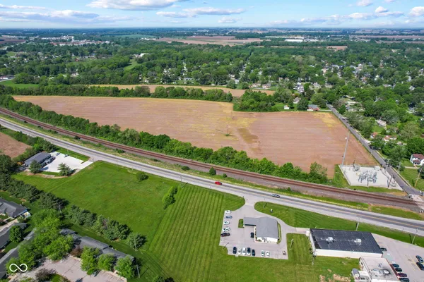 $1,499,999 | 460 East Madison Avenue, Pendleton, IN 46064