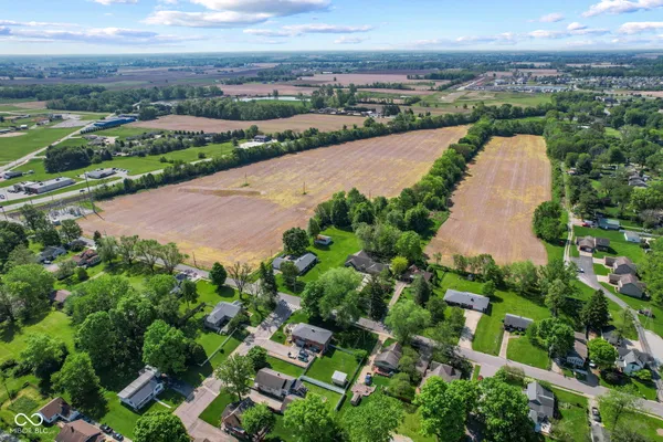 $1,499,999 | 460 East Madison Avenue, Pendleton, IN 46064