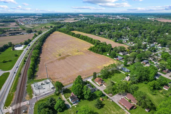 $1,499,999 | 460 East Madison Avenue, Pendleton, IN 46064