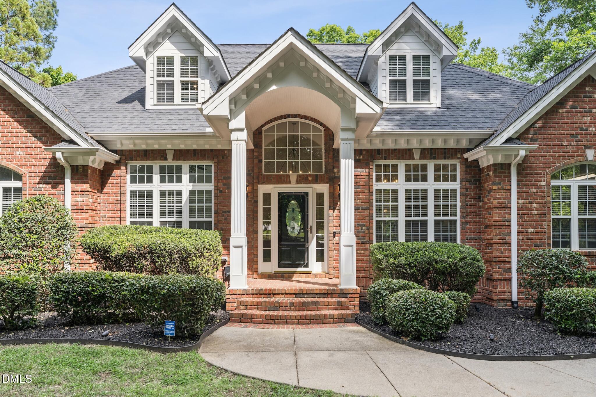 1208 Laneridge Court Raleigh, NC 27603 - Photo 6 of 59 DSC04843