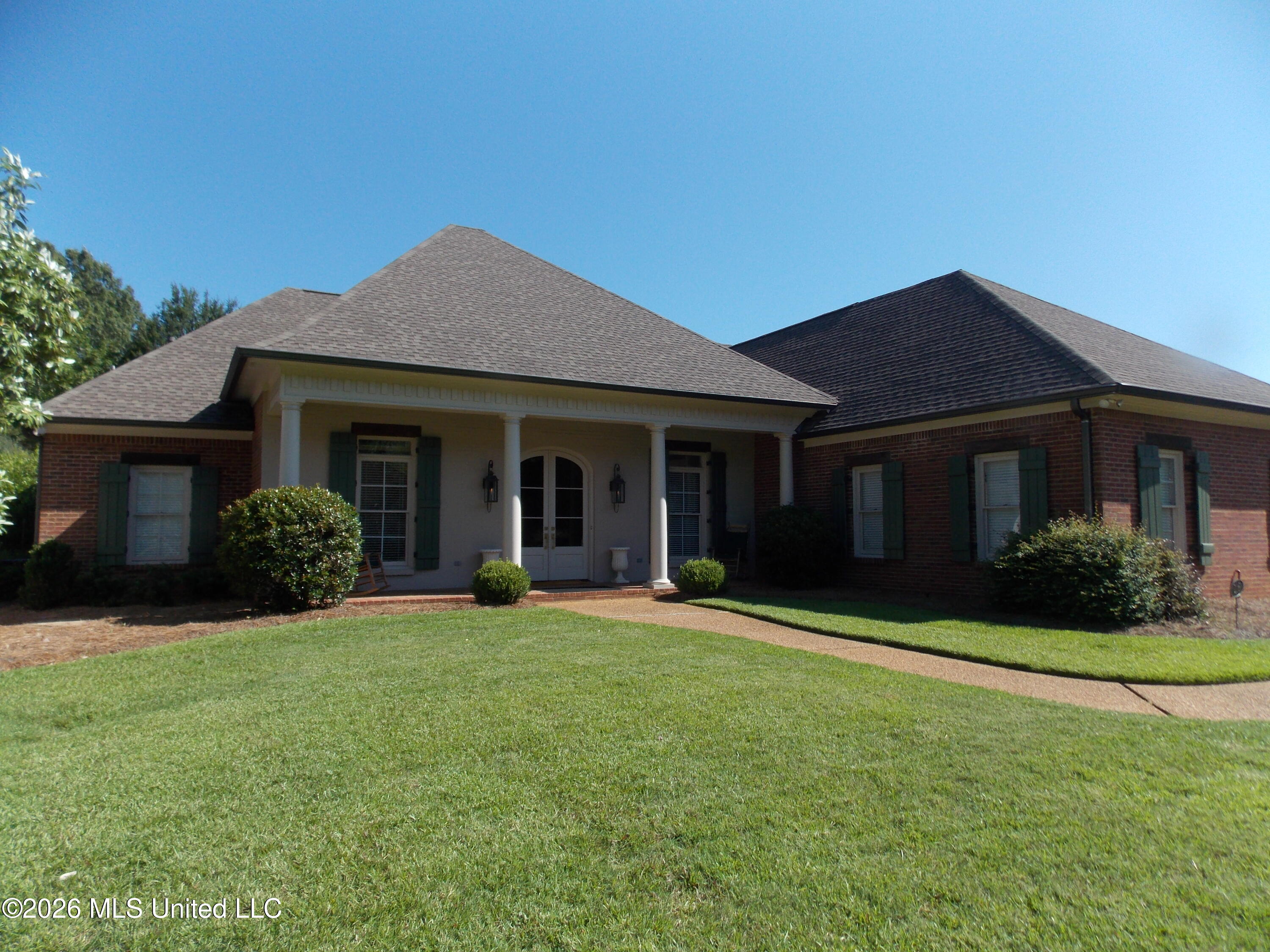 216 Oxford Place Ridgeland, MS 39157 - Photo 2 of 25 DSCN1713