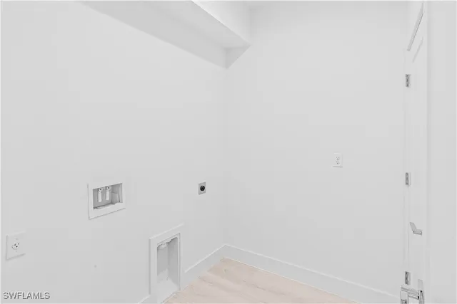 a view of a back yard from a balcony