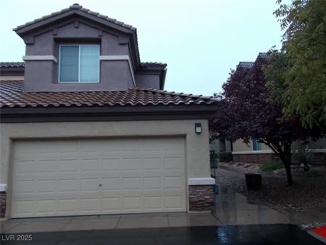 $1,650 | 6868 Sky Pointe Drive, Unit 2102, Las Vegas, NV 89131