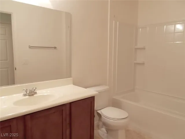 $1,750 | 6868 Sky Pointe Drive, Unit 2102, Las Vegas, NV 89131