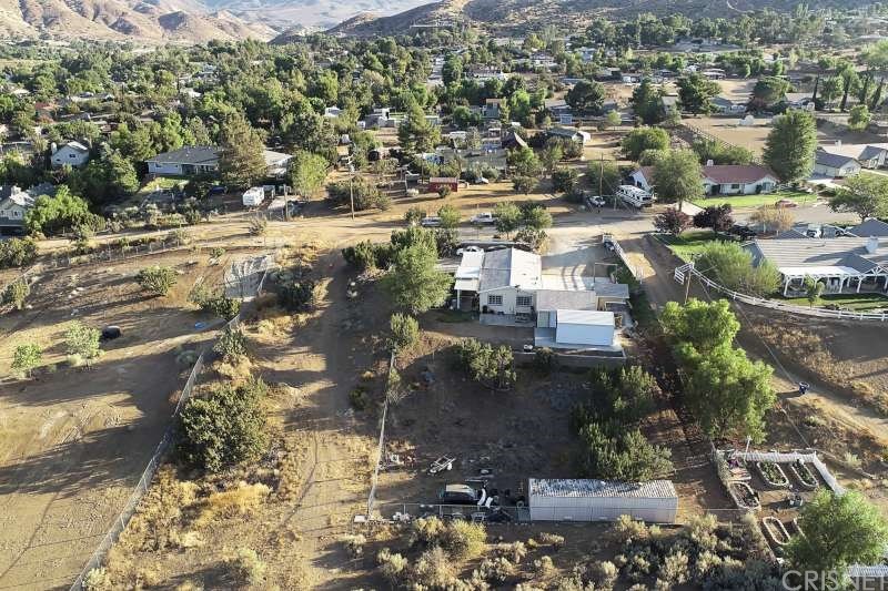 3879 Syracuse Avenue Acton, CA 93510 - Photo 51 of 59