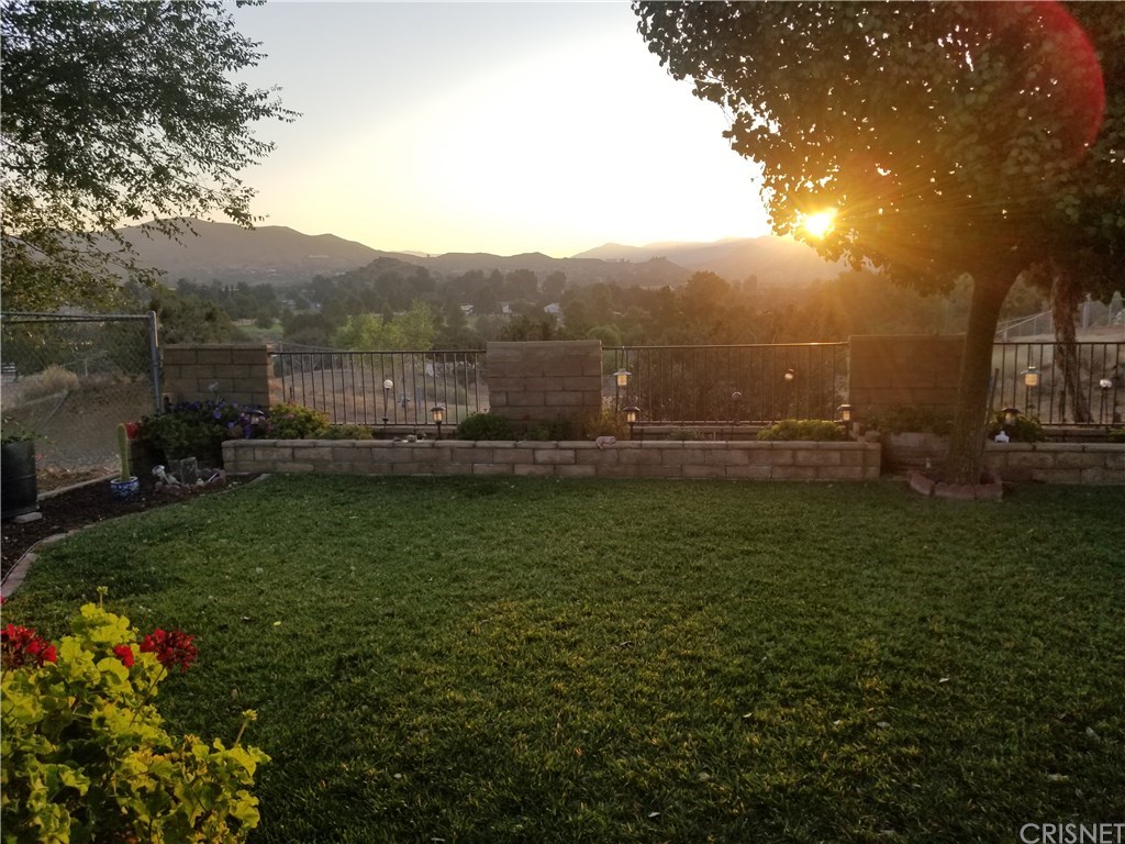 3879 Syracuse Avenue Acton, CA 93510 - Photo 7 of 59