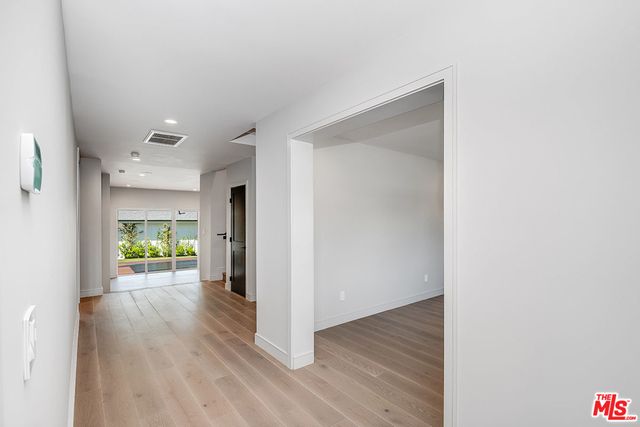 $12,500 | 4963 Clybourn Avenue, North Hollywood, CA 91601