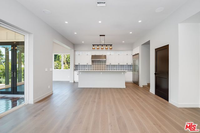 $12,500 | 4963 Clybourn Avenue, North Hollywood, CA 91601