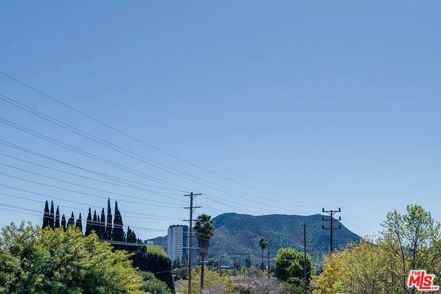 $12,500 | 4963 Clybourn Avenue, North Hollywood, CA 91601