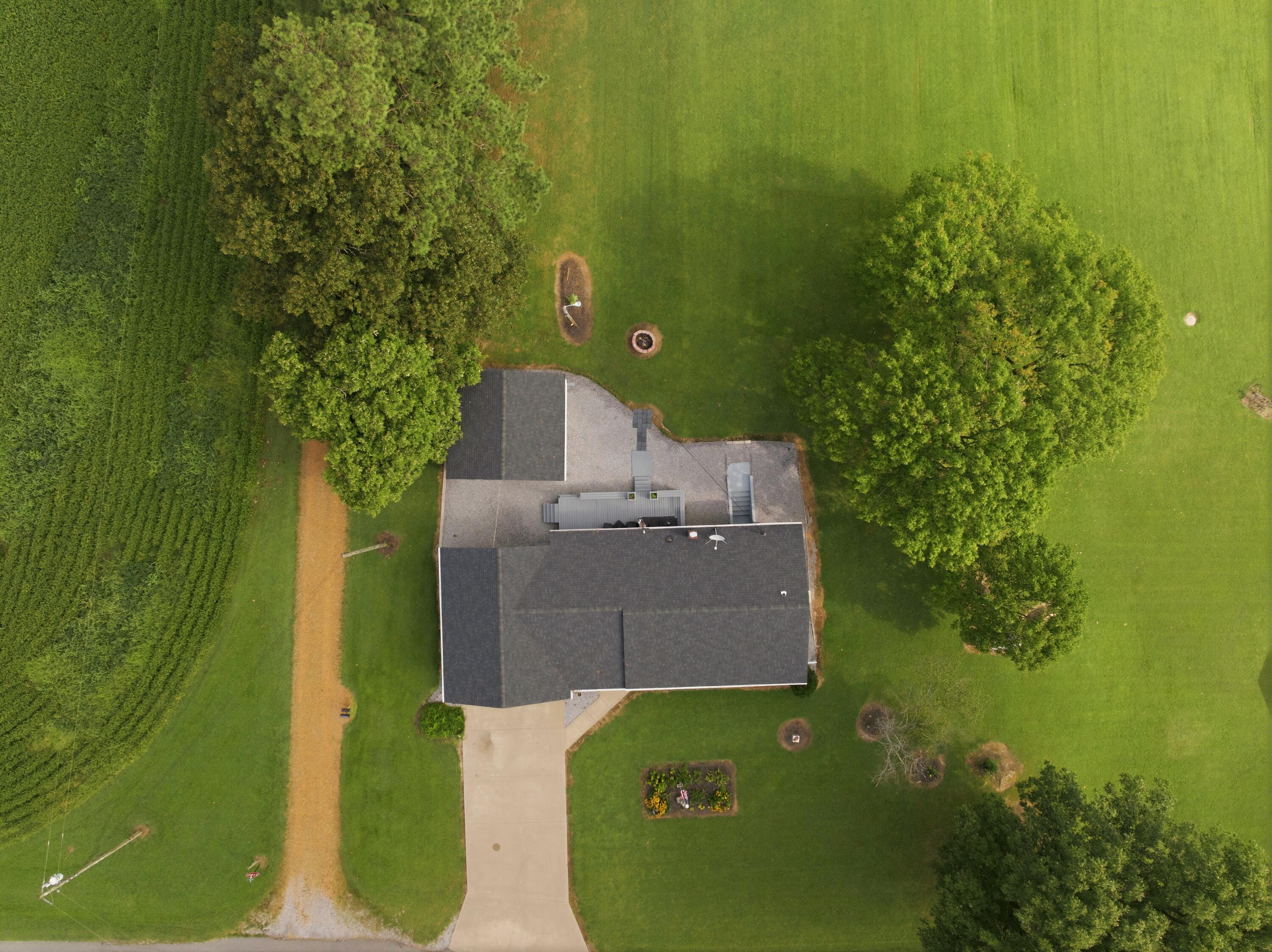 1352 Grant Road Murray, KY 42071 - Photo 38 of 43 DJI_20260827050701_0657_D