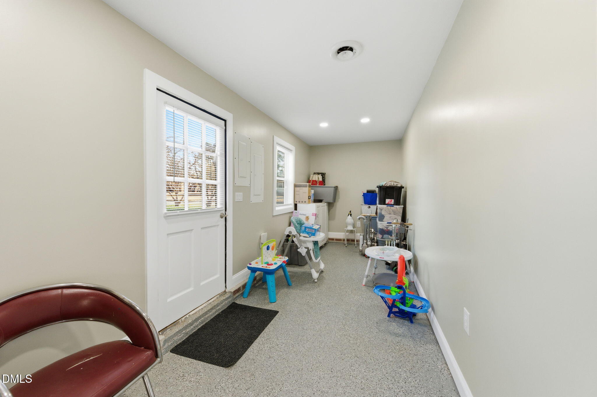 110 Circle Drive Spring Hope, NC 27882 - Photo 32 of 61 a view of a livingroom with toys