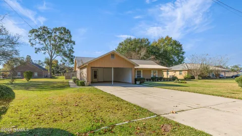 $170,000 | 204 Stephanie Drive, St. Martinville, LA 70582