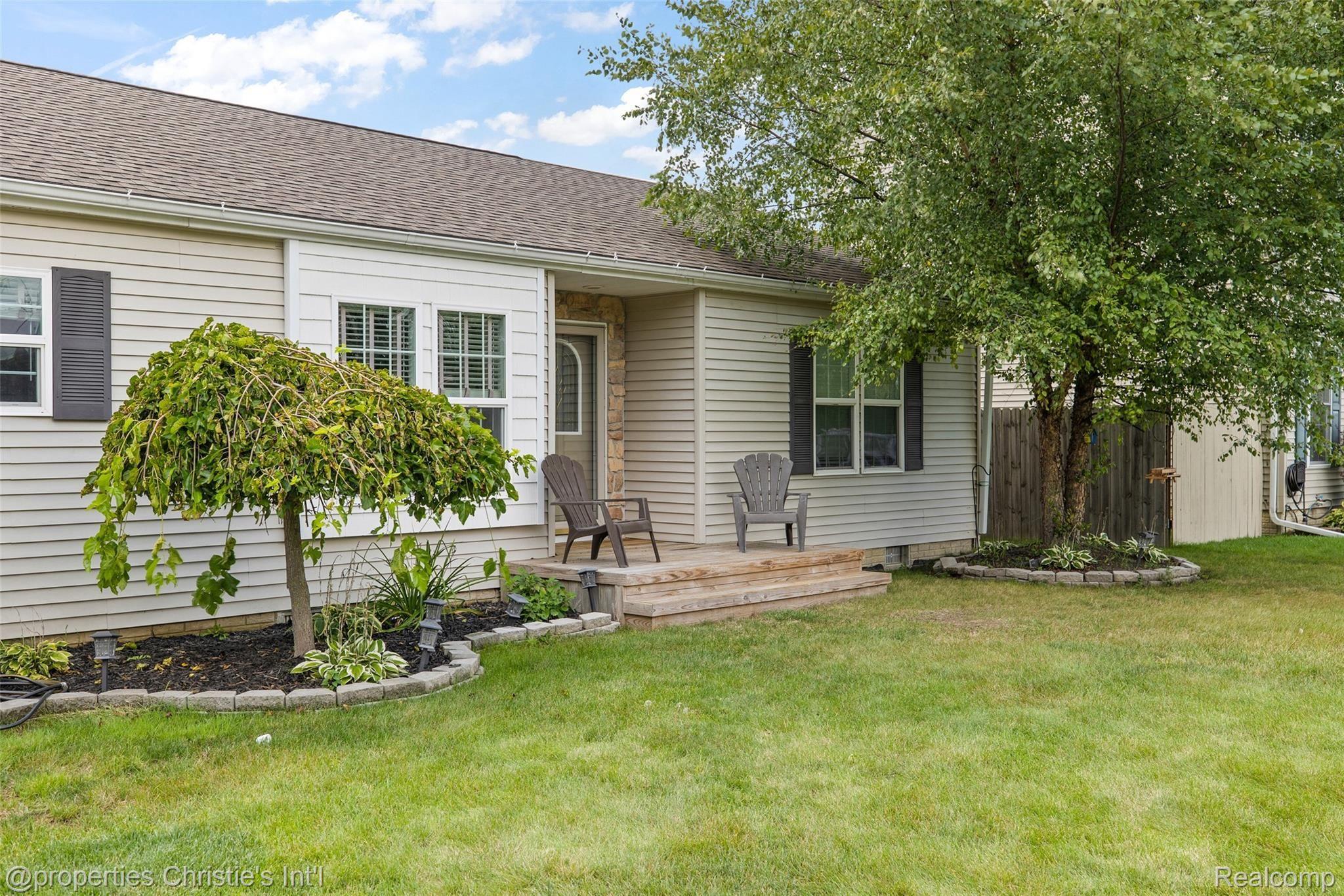 54019 County Line Road New Baltimore, MI 48047 - Photo 2 of 31 54019 County Line-6.jpg