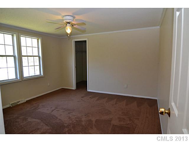 633 South Garrison Road Rock Hill, SC 29730 - Photo 5 of 16 Gallery Image 5