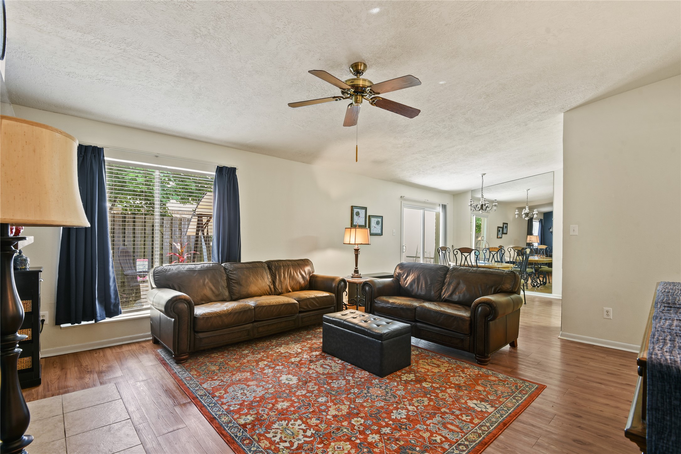 546 Georgetown Street, Unit 4 Beaumont, TX 77707 - Photo 4 of 14 a living room with furniture and a window