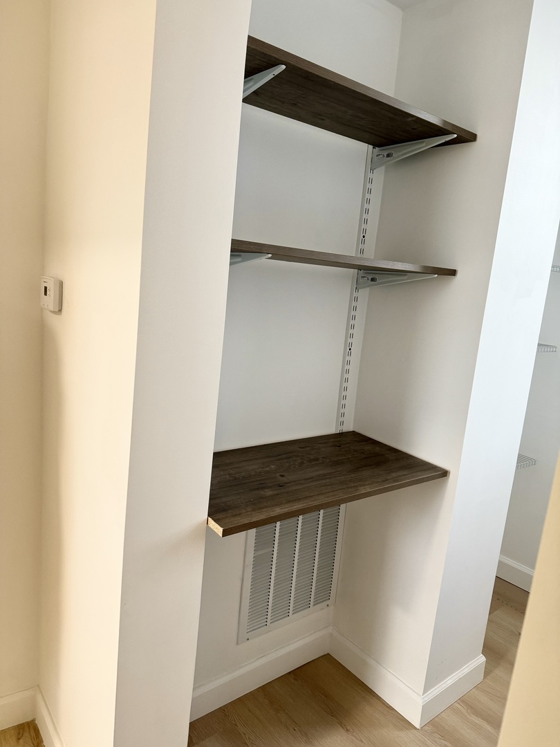 937 West 33rd Place, Unit 2F Chicago, IL 60608 - Photo 8 of 13