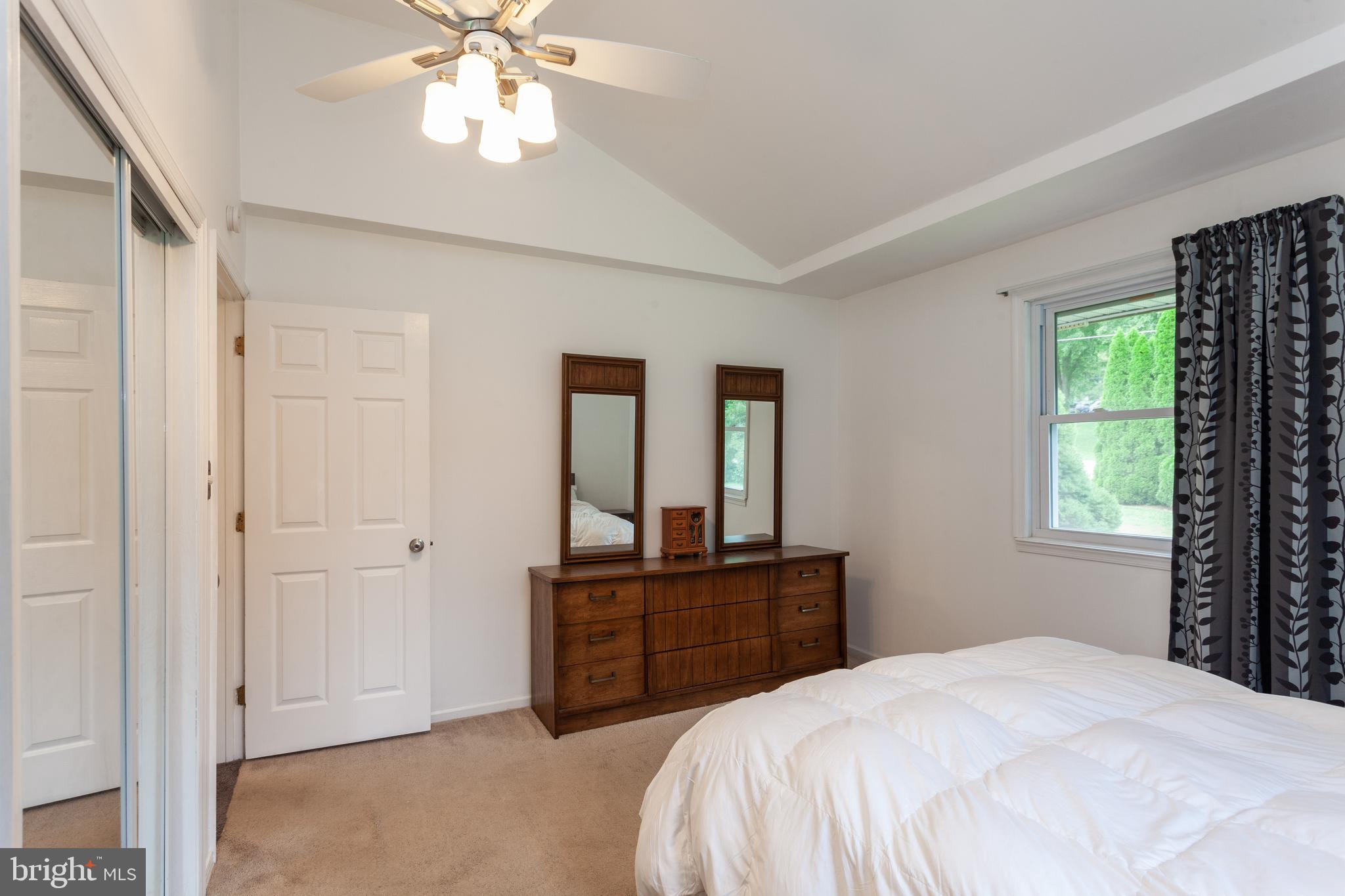 528 Conowingo Road Conowingo, MD 21918 - Photo 15 of 47 Primary bedroom with vaulted ceiling