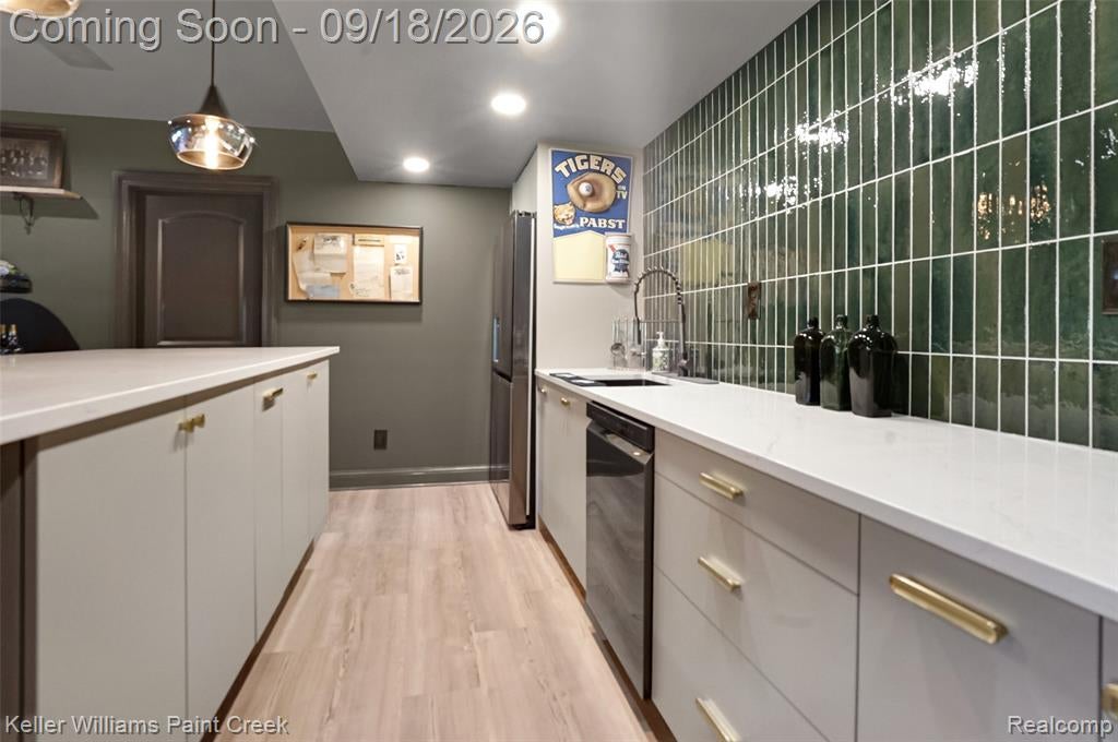 137 Crestview Drive Rochester, MI 48306 - Photo 48 of 63 Gallery Image 48