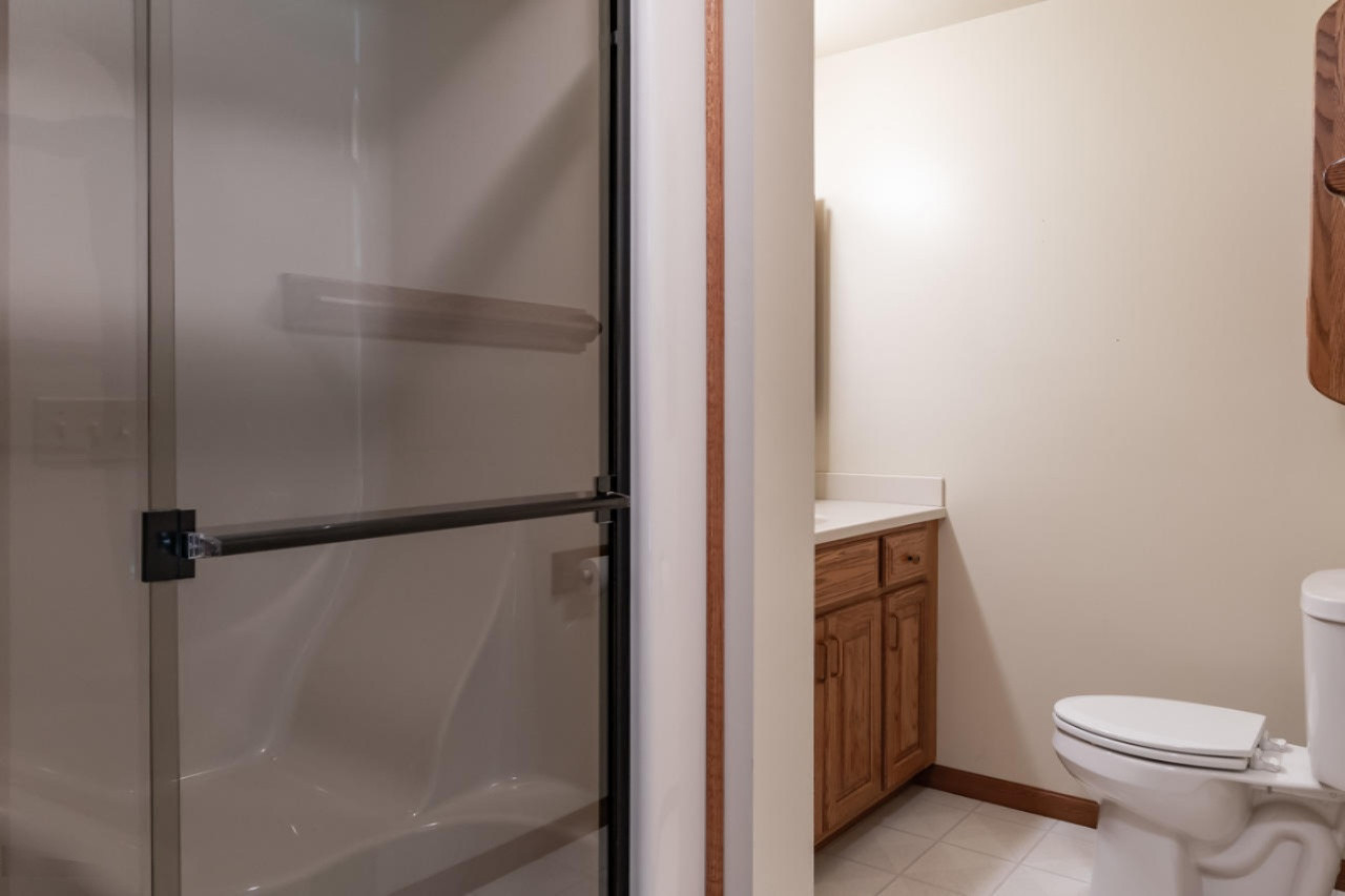 5920 Wood Valley Road Kalamazoo, MI 49009 - Photo 13 of 22 5920 Wood Valley-11