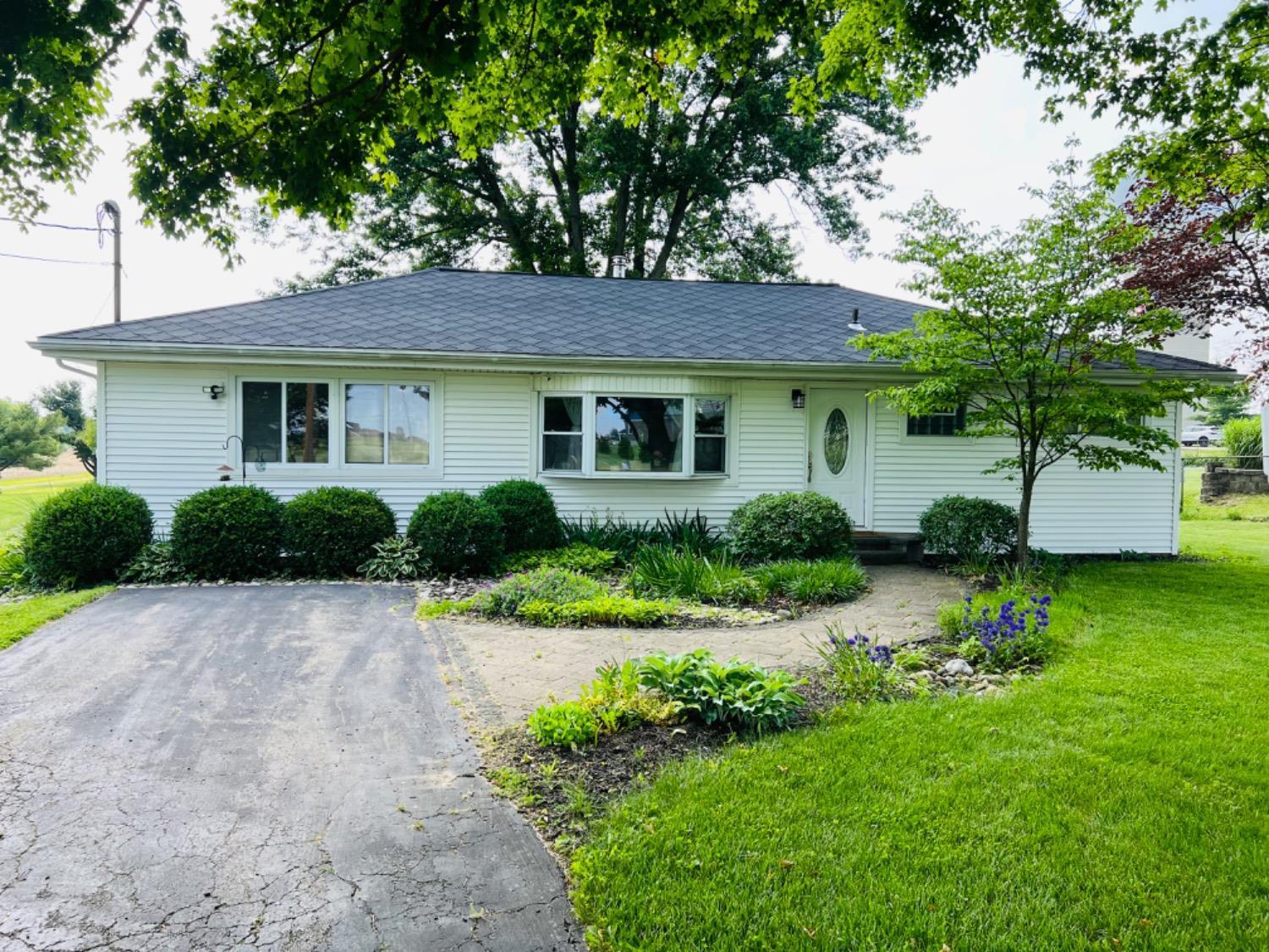 5544 Red Lion 5 Points Road Springboro, OH 45066 - Photo 2 of 22 Gallery Image 2