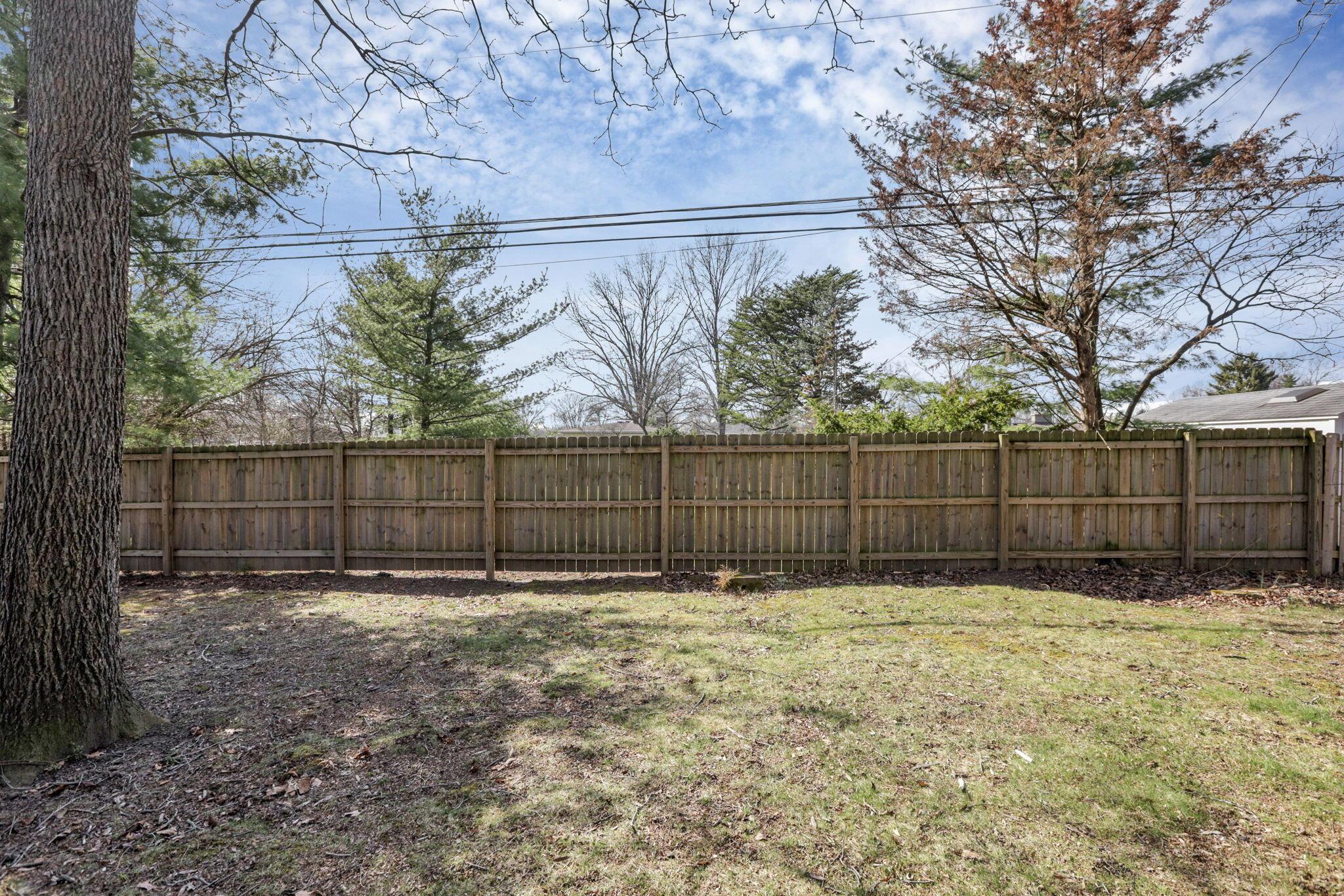 1013 Brice Road Columbus, OH 43213 - Photo 51 of 61 Fenced Yard