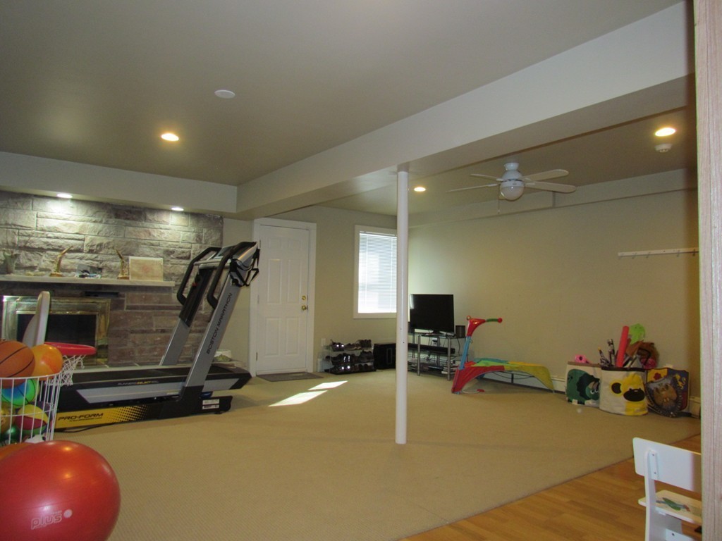 74 Thornton Road Needham, MA 02492 - Photo 22 of 28