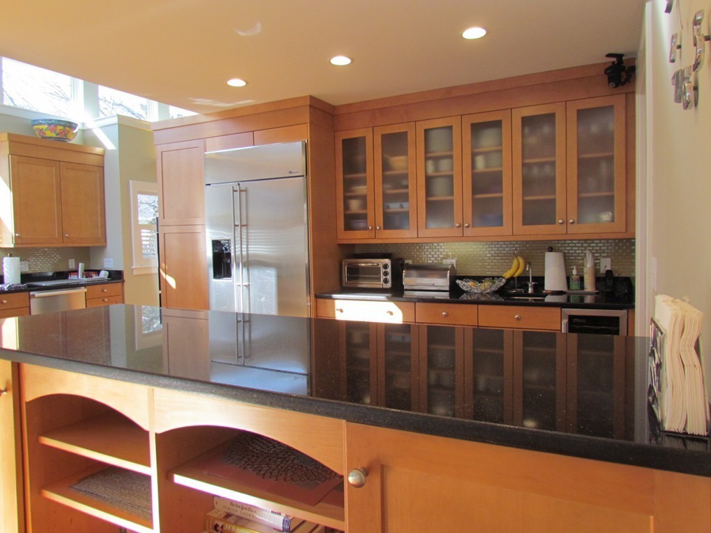 74 Thornton Road Needham, MA 02492 - Photo 8 of 28