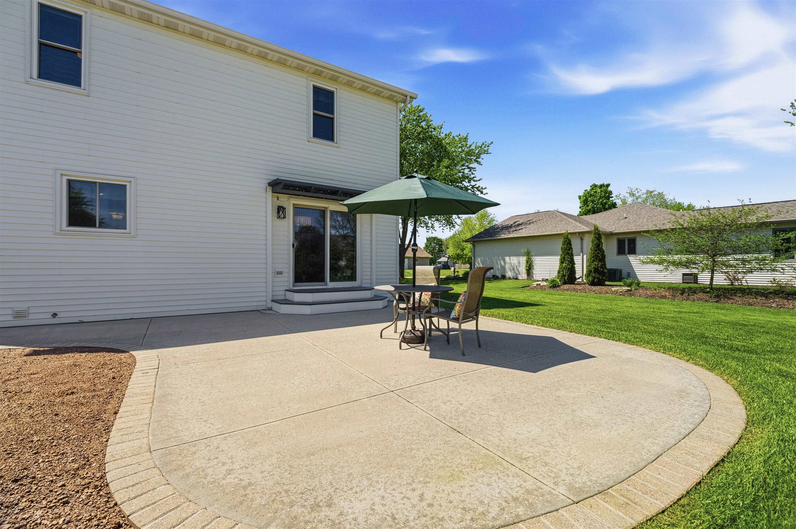 N124 Barberry Lane Appleton, WI 54915 - Photo 36 of 42