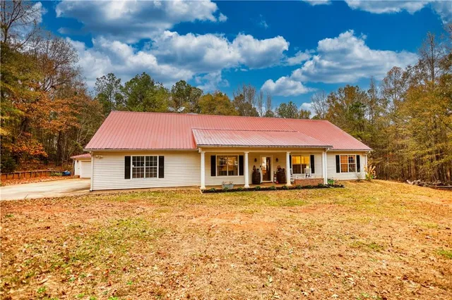 $375,000 | 225 Ewing Drive, Social Circle, GA 30025